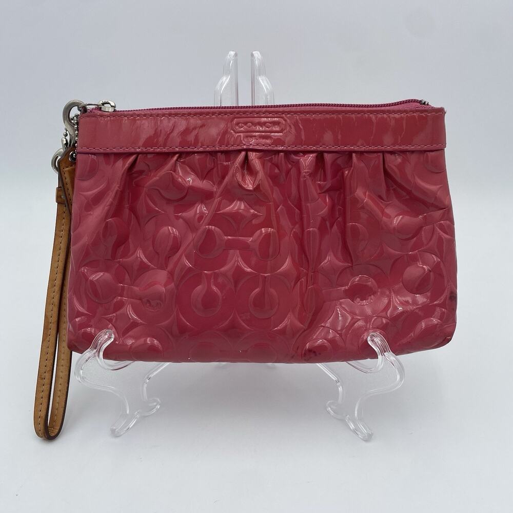 Coach Wristlet Pink Debossed Patent Top Zip Pouch Original Leather Hang Tag